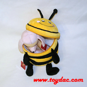 Плюшевая детская игрушка в виде пчелы в виде животного