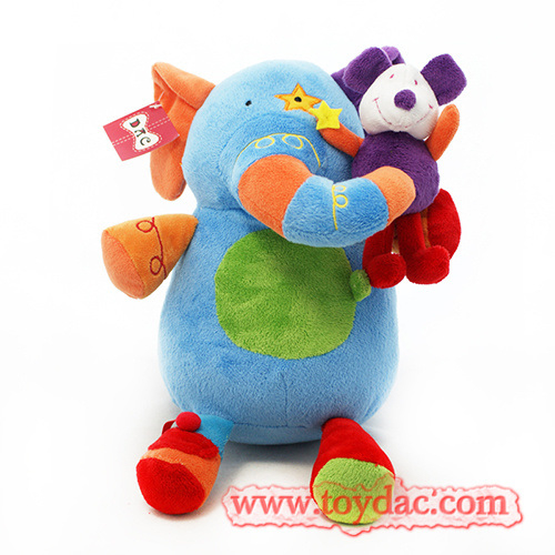 Плюшевые мышонки и одеяла