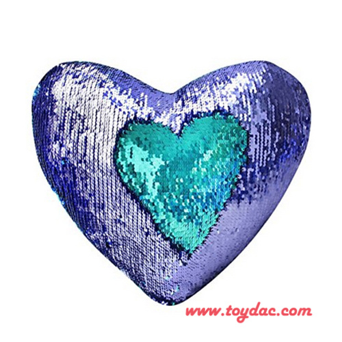 Мягкая подушка в форме шоколадных конфет